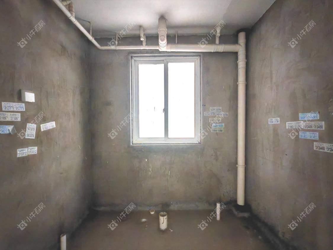 镇江东南新城在售二手房源室内图_小牛看房