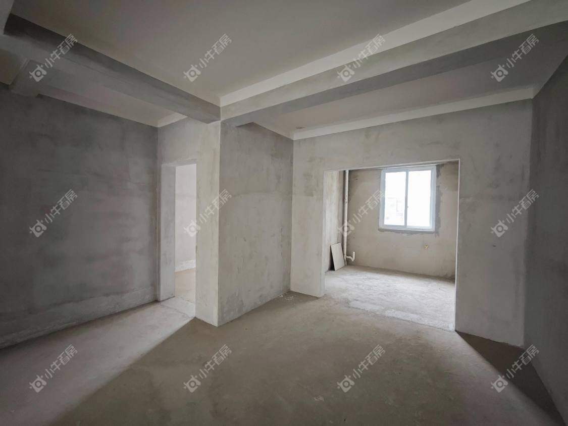 镇江和谐里在售二手房源室内图_小牛看房