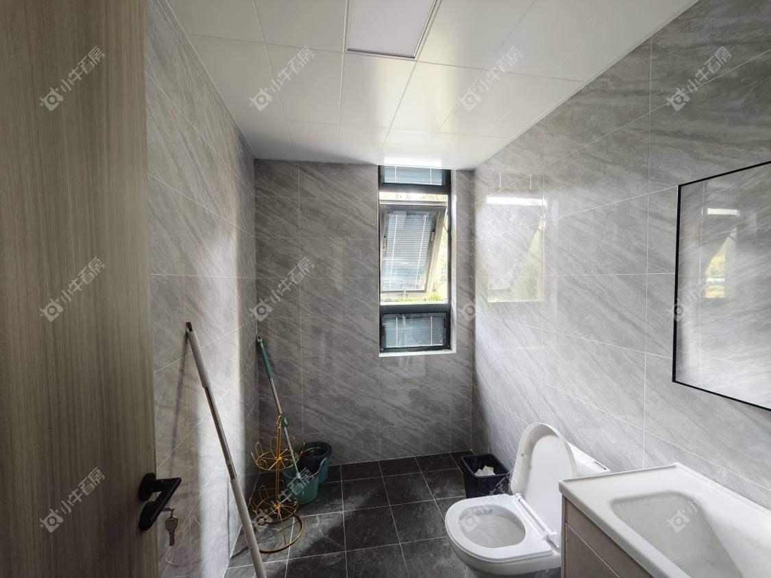 镇江万善上院在售二手房源室内图_小牛看房