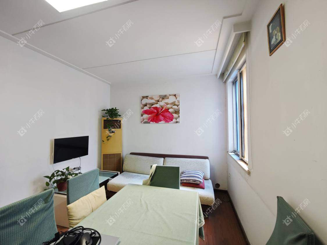 镇江台阳小区在售二手房源室内图_小牛看房