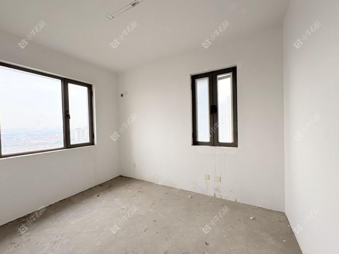 镇江荣城国际一期在售二手房源室内图_小牛看房