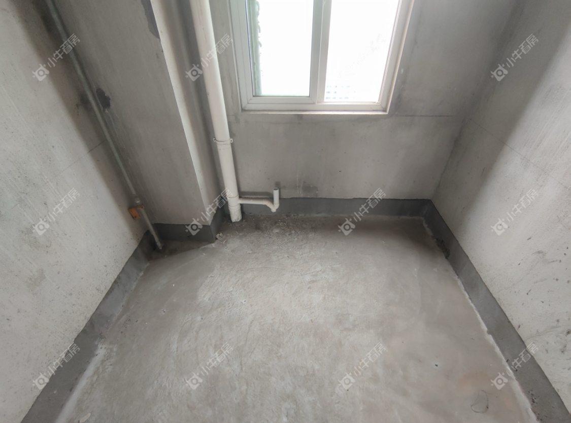 镇江南门花园在售二手房源室内图_小牛看房