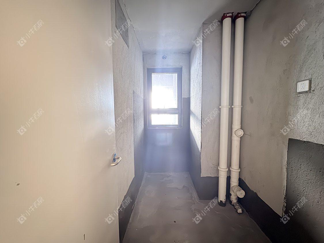 镇江金茂国际社区在售二手房源室内图_小牛看房