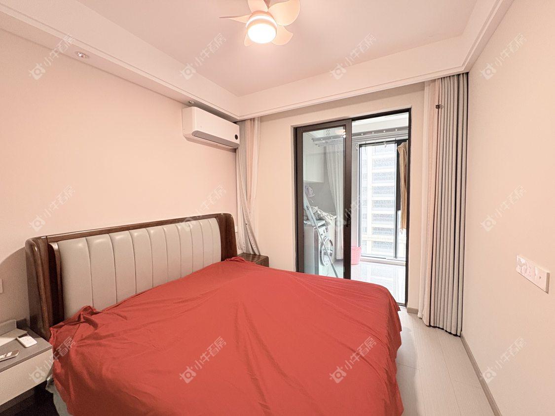 镇江中海时代都会在售二手房源室内图_小牛看房