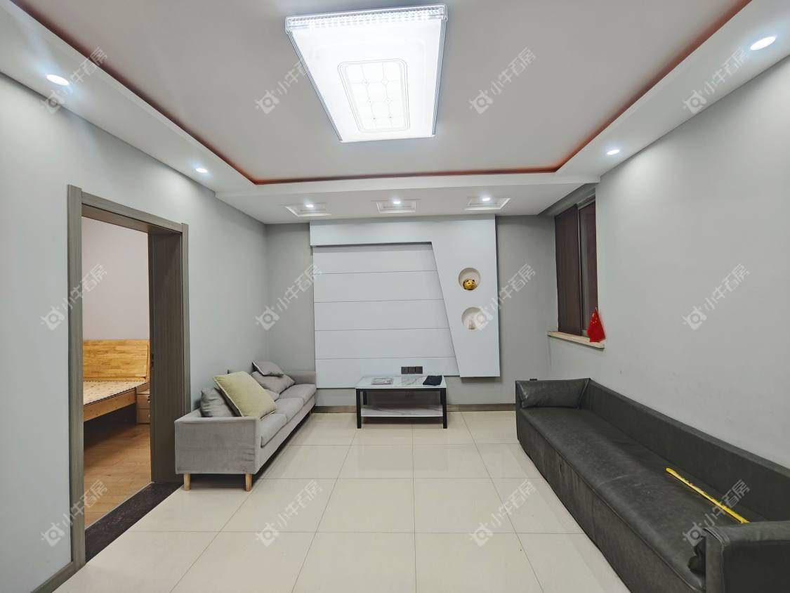 镇江金虹花园在售二手房源室内图_小牛看房