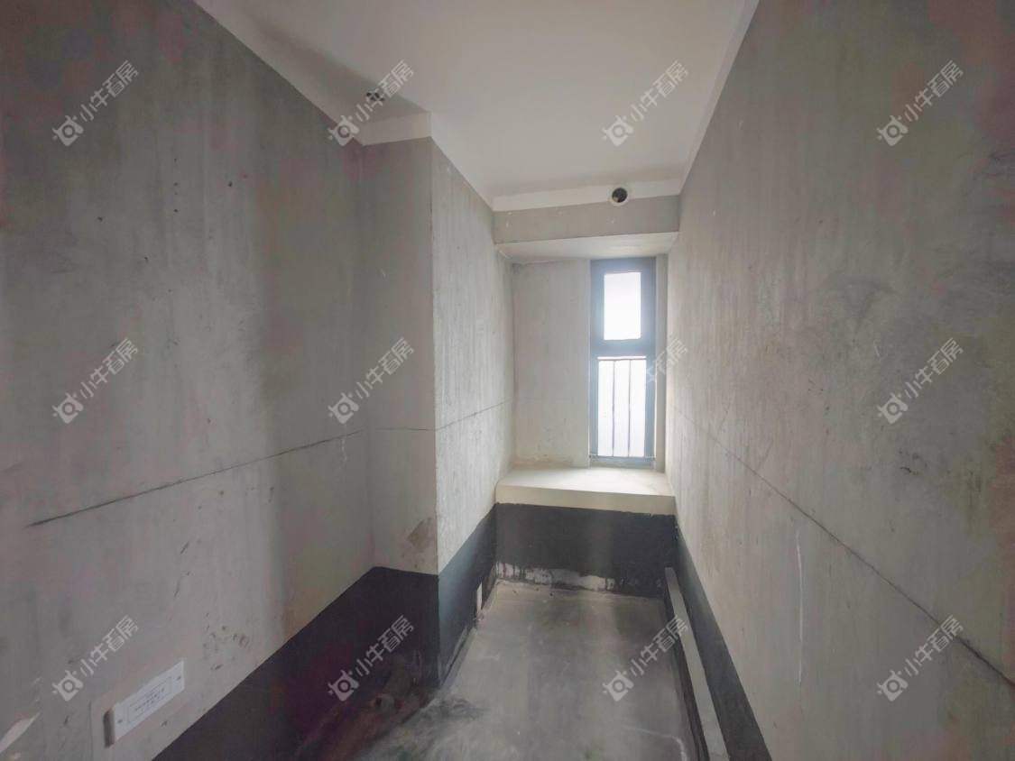 镇江碧桂园樾府在售二手房源室内图_小牛看房