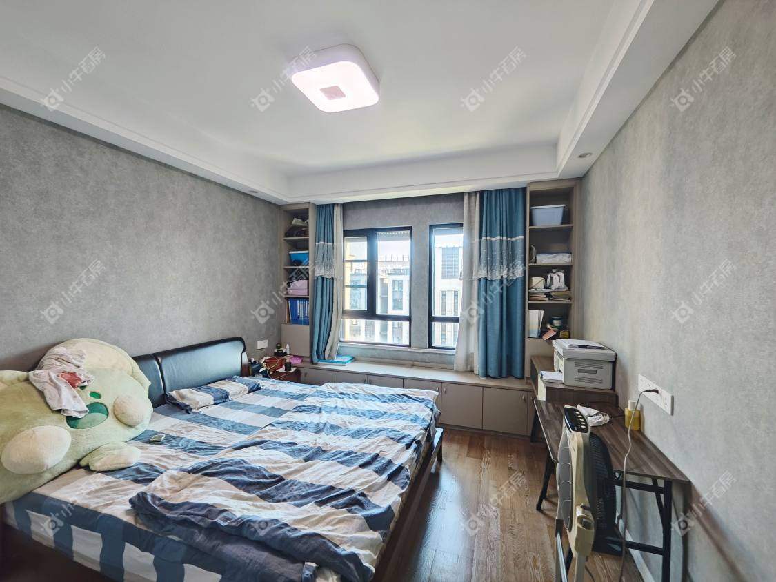 镇江滨河凤凰城在售二手房源室内图_小牛看房