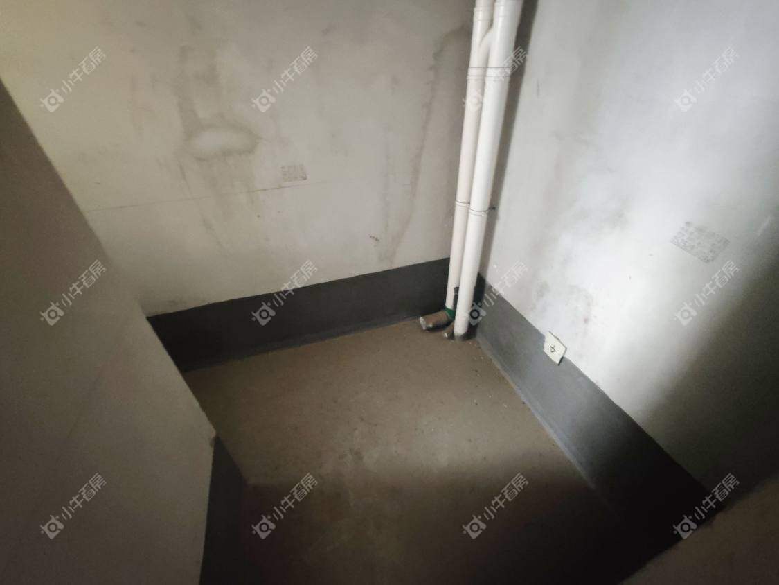 镇江华都幸福里在售二手房源室内图_小牛看房