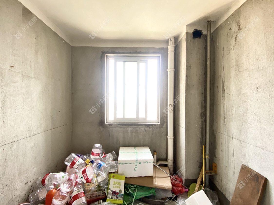 镇江南门花园在售二手房源室内图_小牛看房