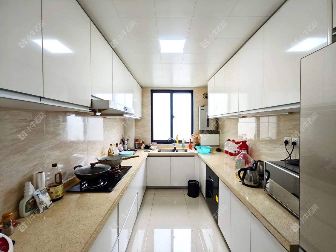 镇江万善上院在售二手房源室内图_小牛看房