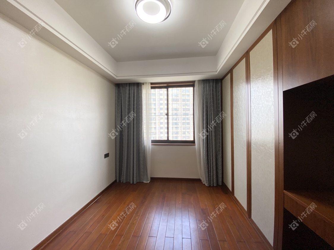 镇江信达香堤国际在售二手房源室内图_小牛看房