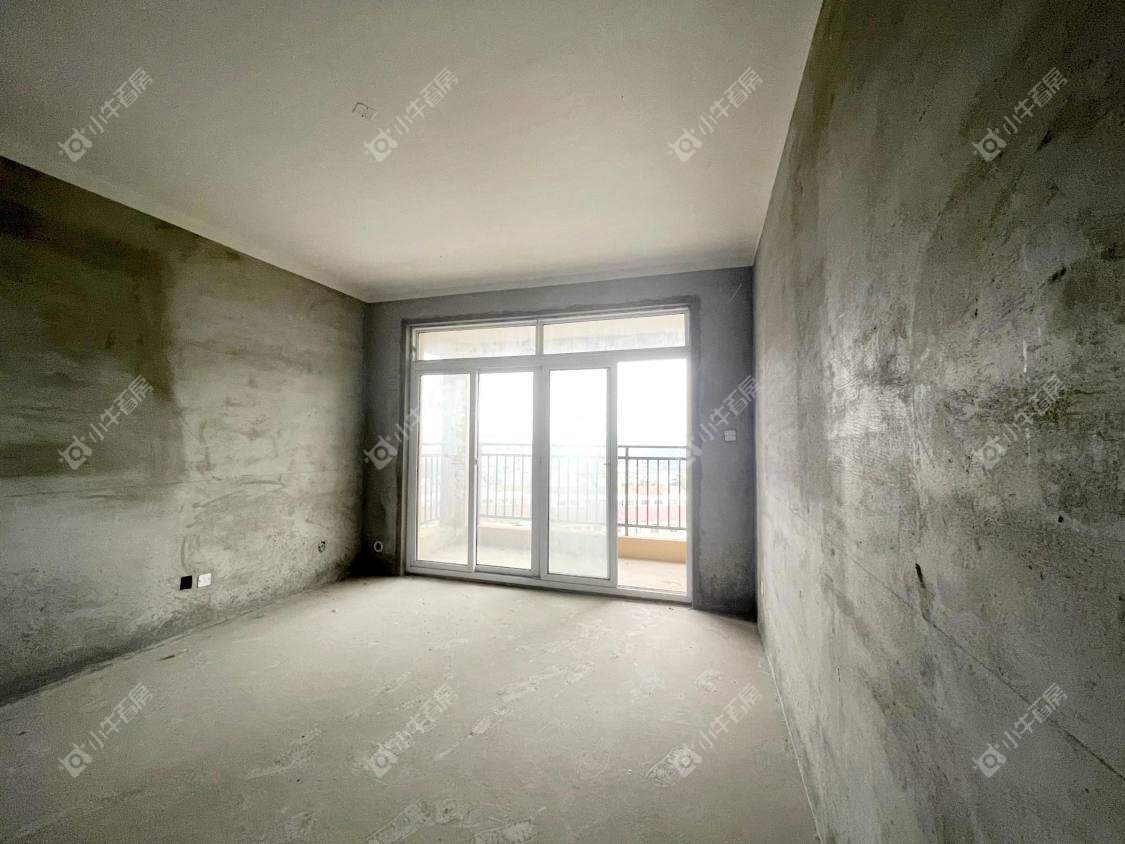 镇江粤港臻园在售二手房源室内图_小牛看房