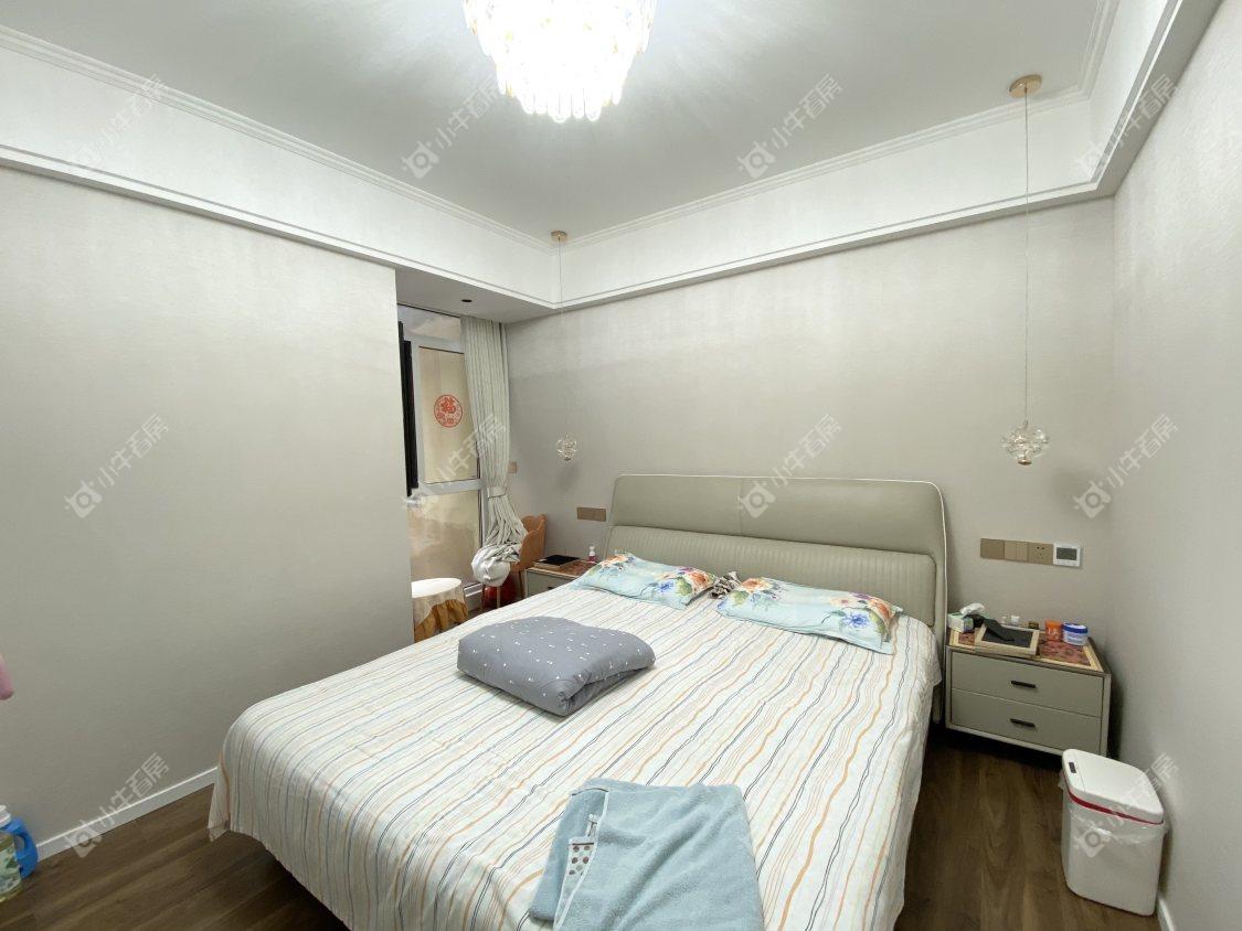 镇江大亚第一城在售二手房源室内图_小牛看房