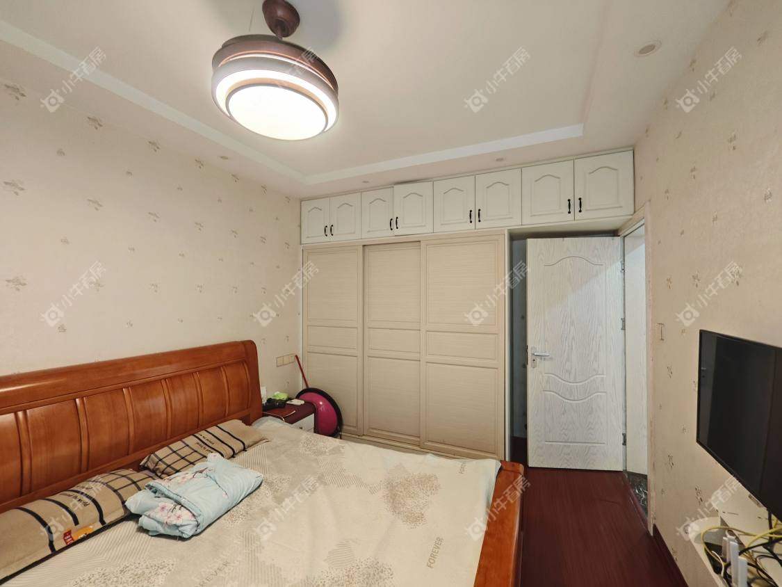 镇江国信宜和在售二手房源室内图_小牛看房