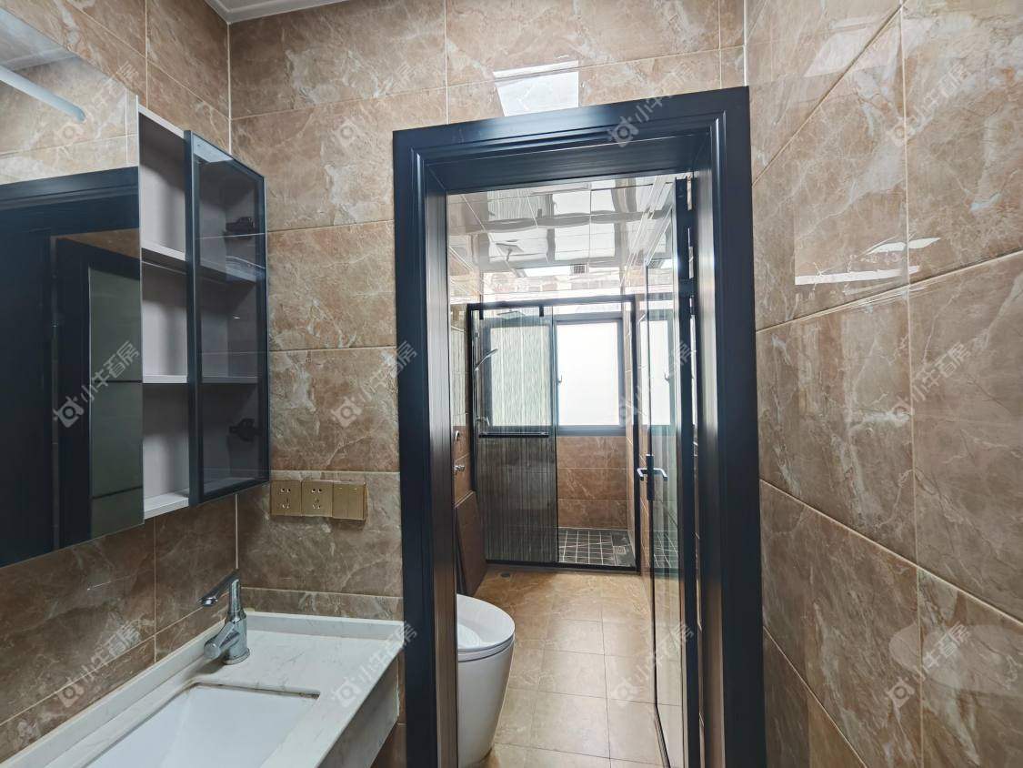 镇江凤美新村在售二手房源室内图_小牛看房