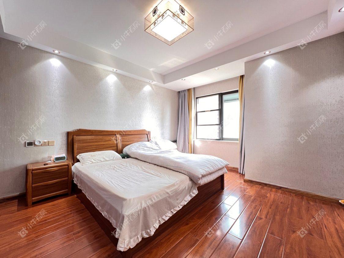 镇江华都幸福里在售二手房源室内图_小牛看房