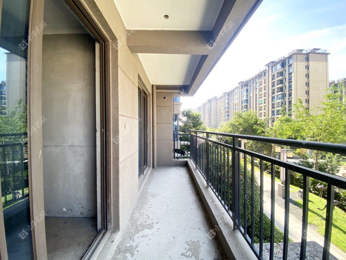 镇江碧桂园樾府在售二手房源室内图_小牛看房