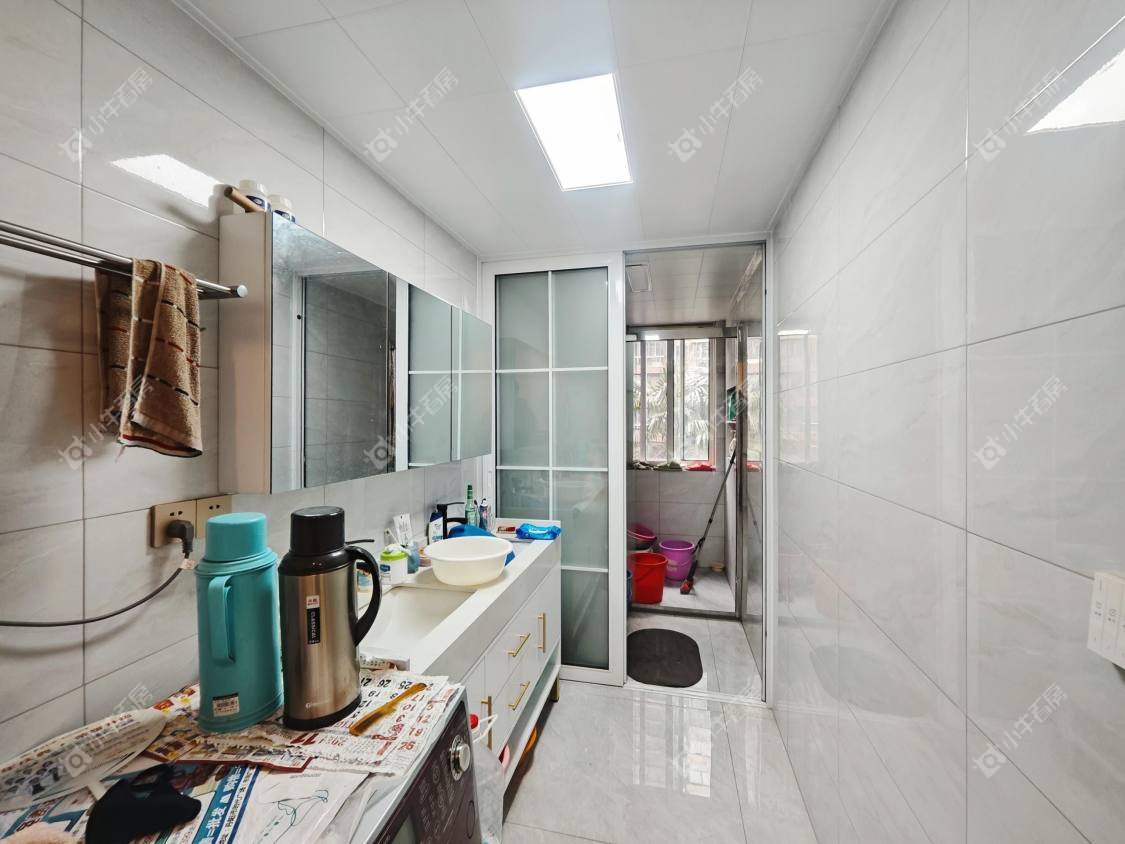 镇江城市绿洲在售二手房源室内图_小牛看房