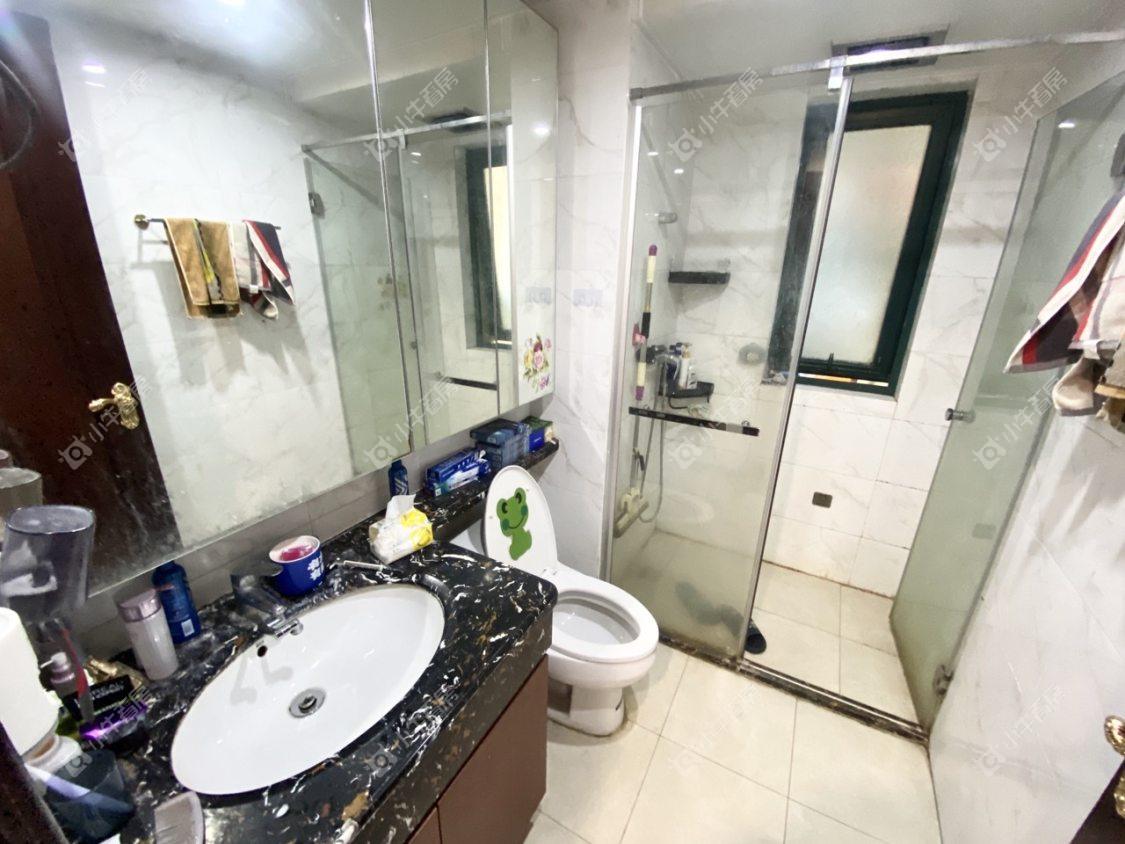 镇江恒大城在售二手房源室内图_小牛看房