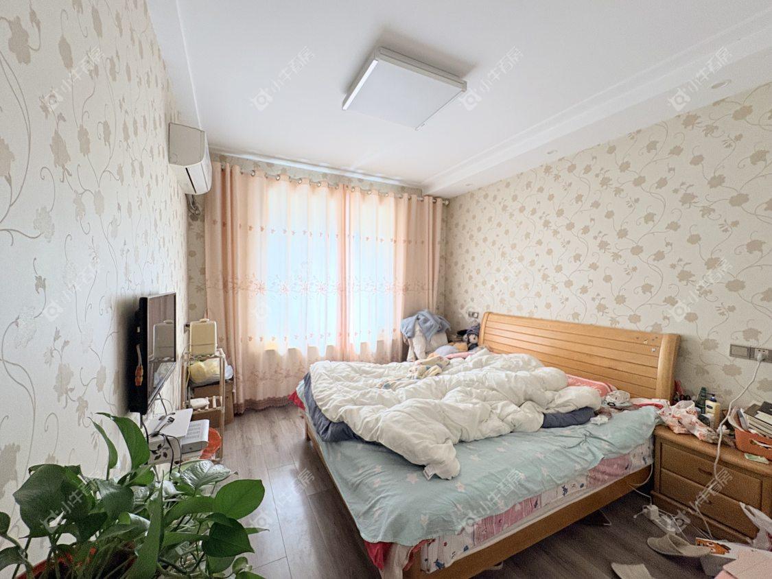 镇江东方盛世在售二手房源室内图_小牛看房