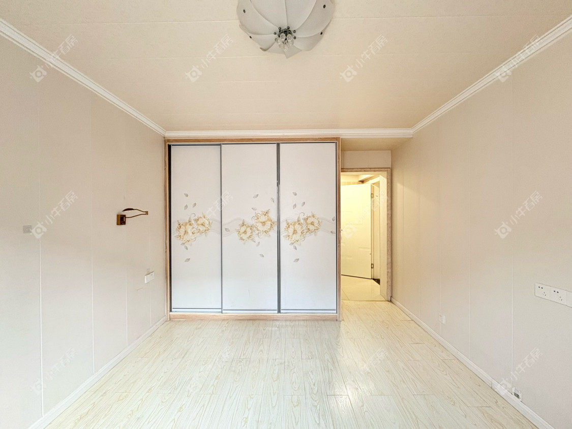 镇江百合苑在售二手房源室内图_小牛看房