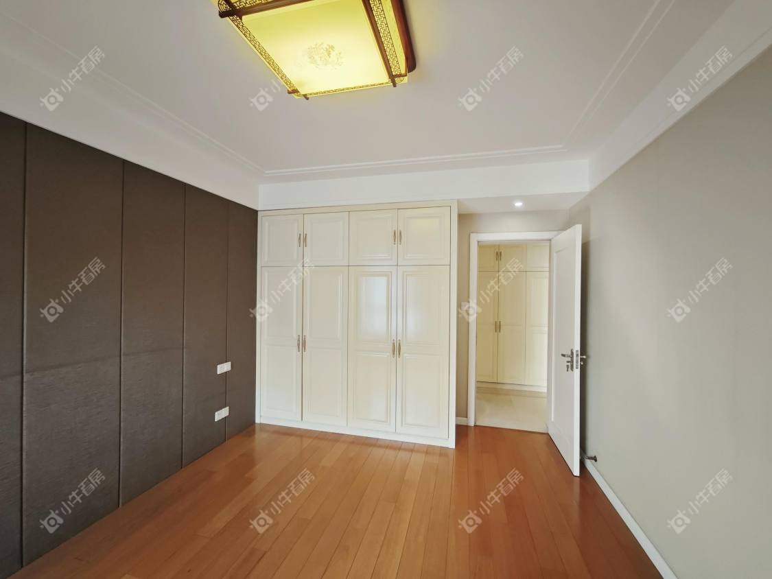 镇江国信宜和在售二手房源室内图_小牛看房