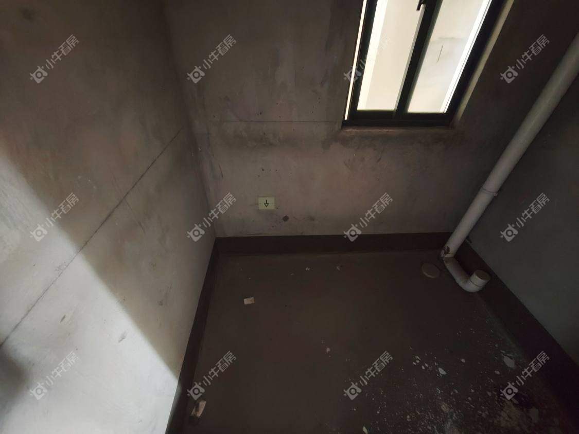 镇江翡翠林花园（天福花园）在售二手房源室内图_小牛看房