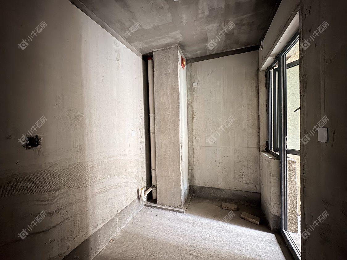 镇江荣城国际一期在售二手房源室内图_小牛看房