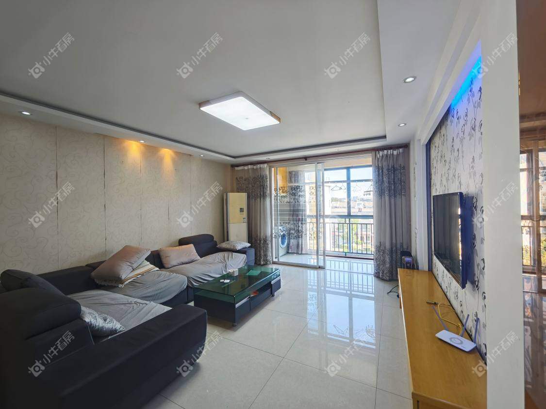 镇江天波城在售二手房源室内图_小牛看房