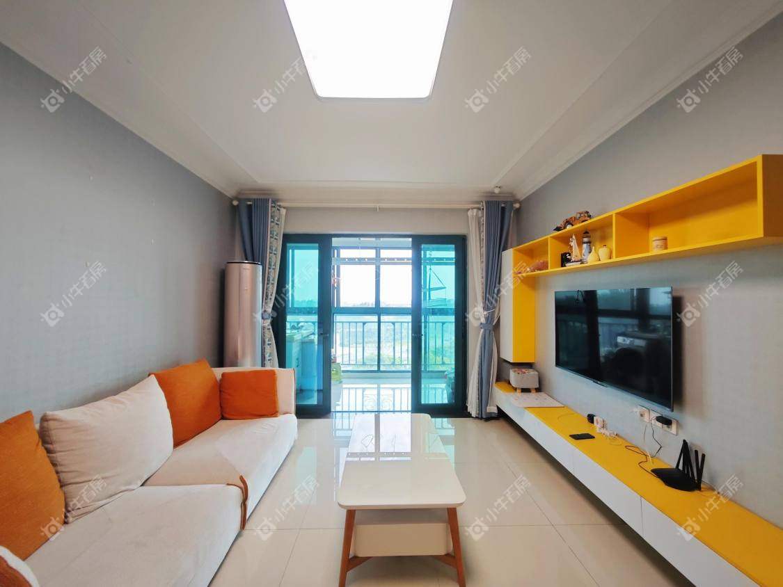 镇江恒大城在售二手房源室内图_小牛看房