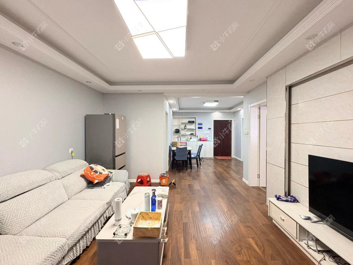 镇江汇金天地在售二手房源室内图_小牛看房