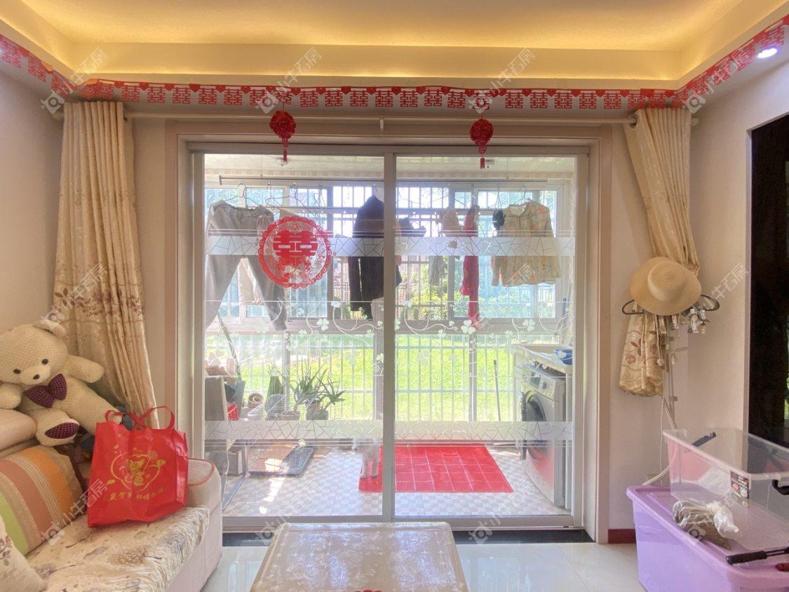 镇江众悦华城在售二手房源室内图_小牛看房