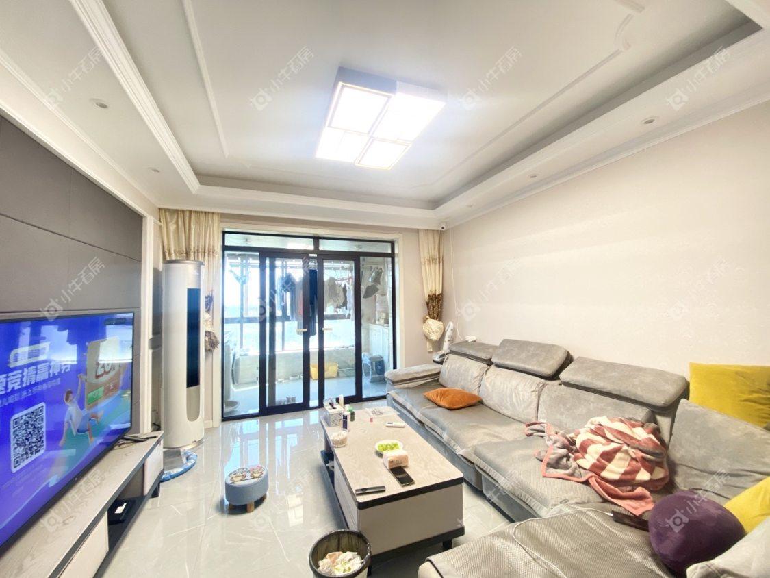 镇江滨河凤凰城在售二手房源_小牛看房