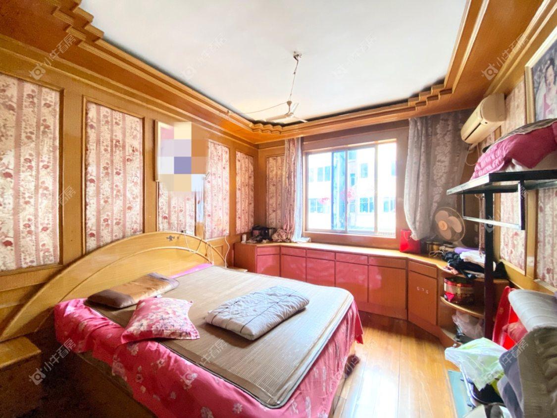 镇江东方苑在售二手房源室内图_小牛看房