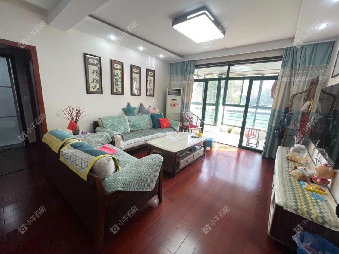 镇江锦轩华庭在售二手房源室内图_小牛看房