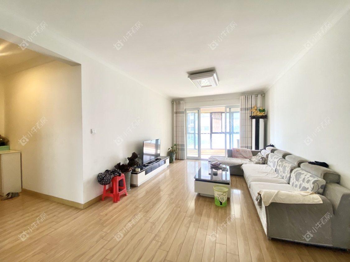 镇江碧桂园在售二手房源室内图_小牛看房