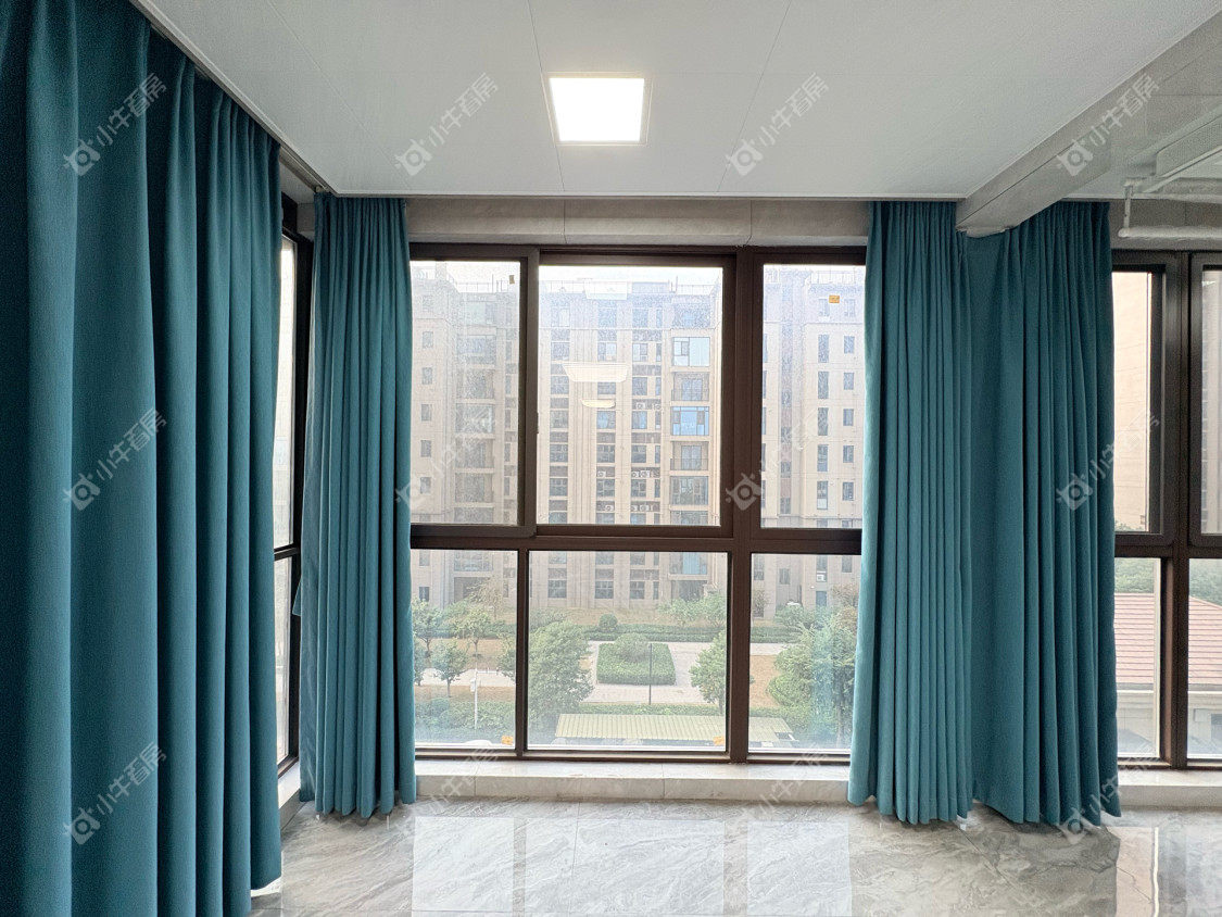 镇江碧桂园樾府在售二手房源室内图_小牛看房