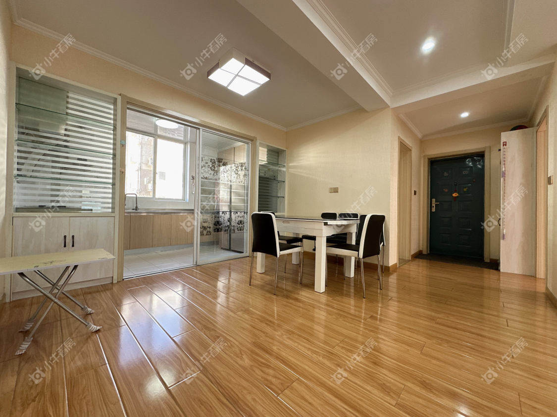 镇江新新家园在售二手房源室内图_小牛看房