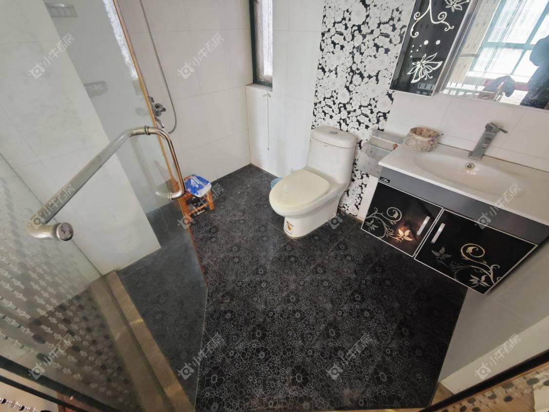 镇江锦轩华庭在售二手房源室内图_小牛看房