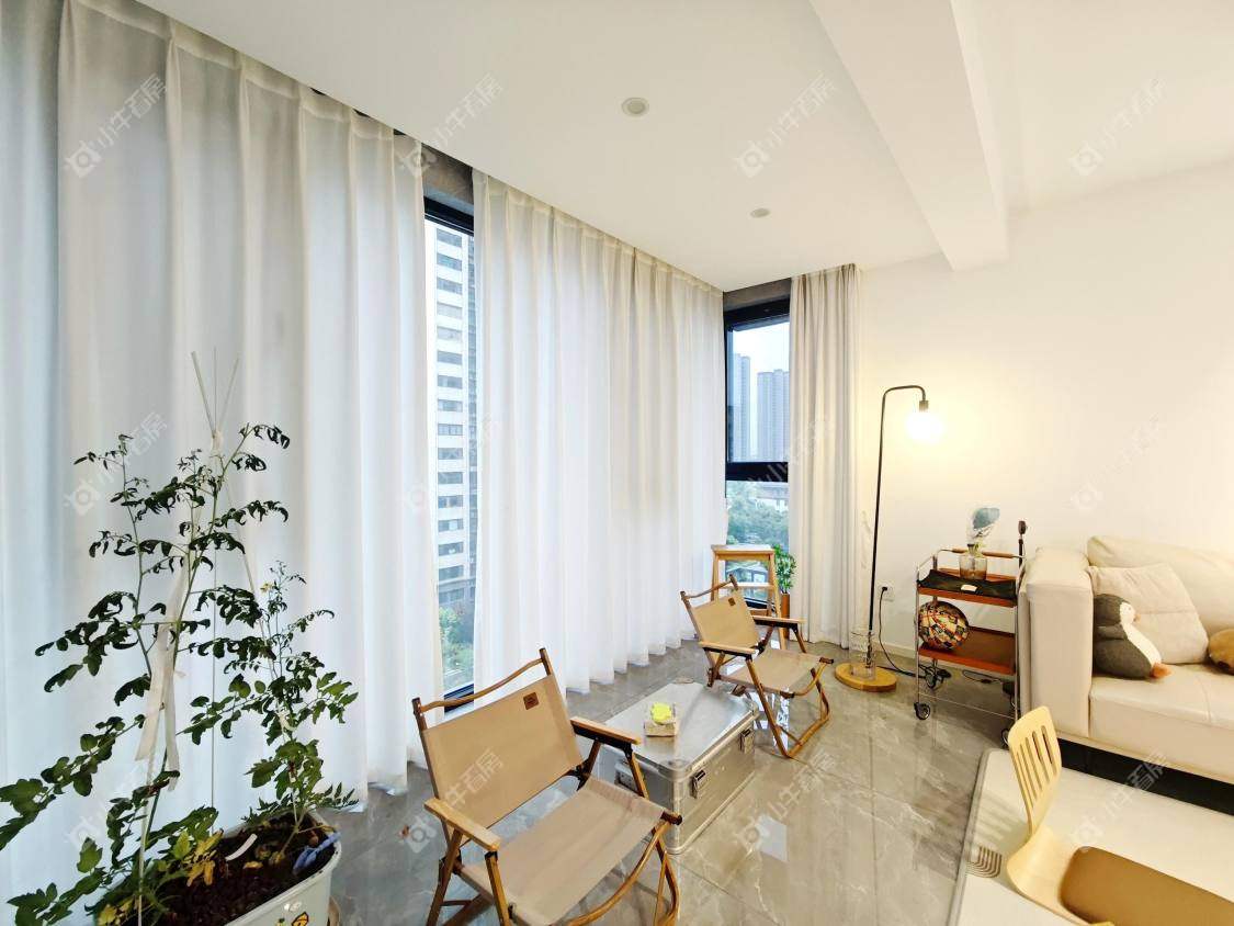 镇江凤熹台在售二手房源室内图_小牛看房