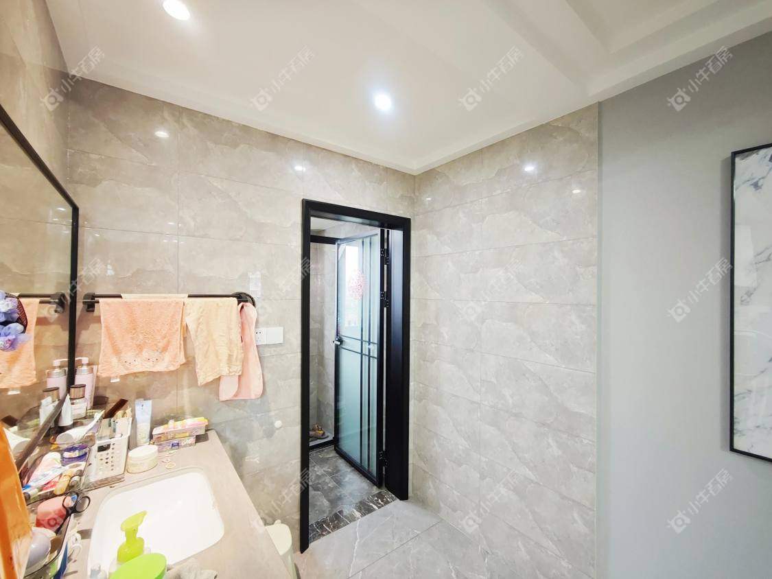 镇江国信宜和在售二手房源室内图_小牛看房