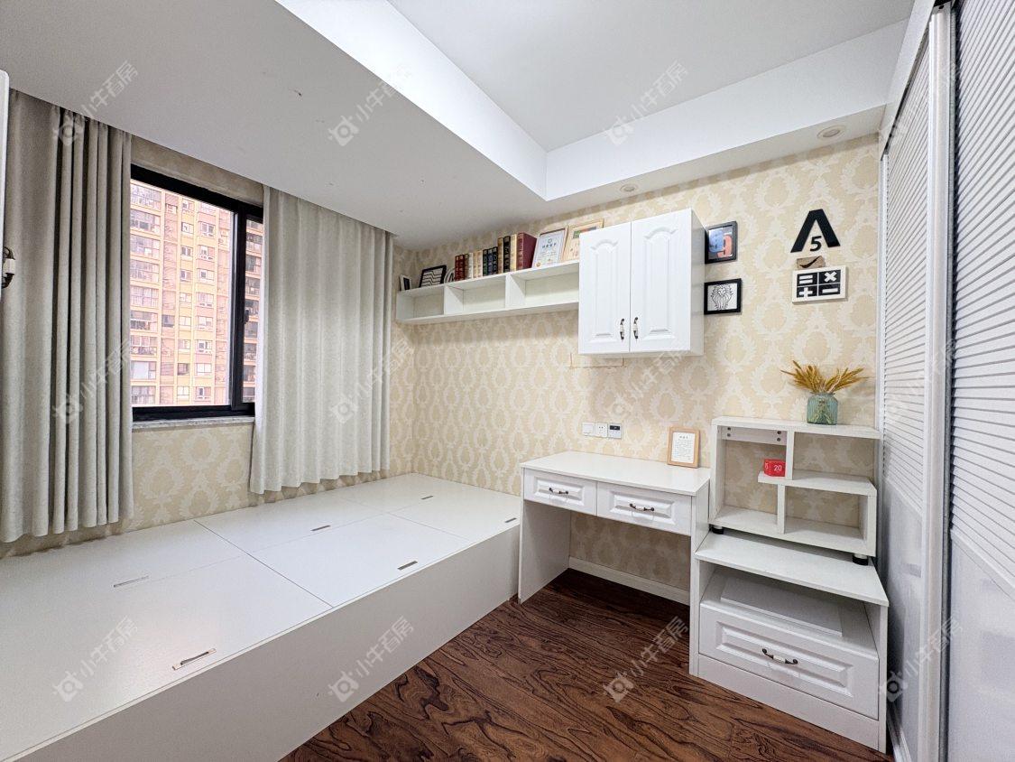 镇江国信宜和在售二手房源室内图_小牛看房