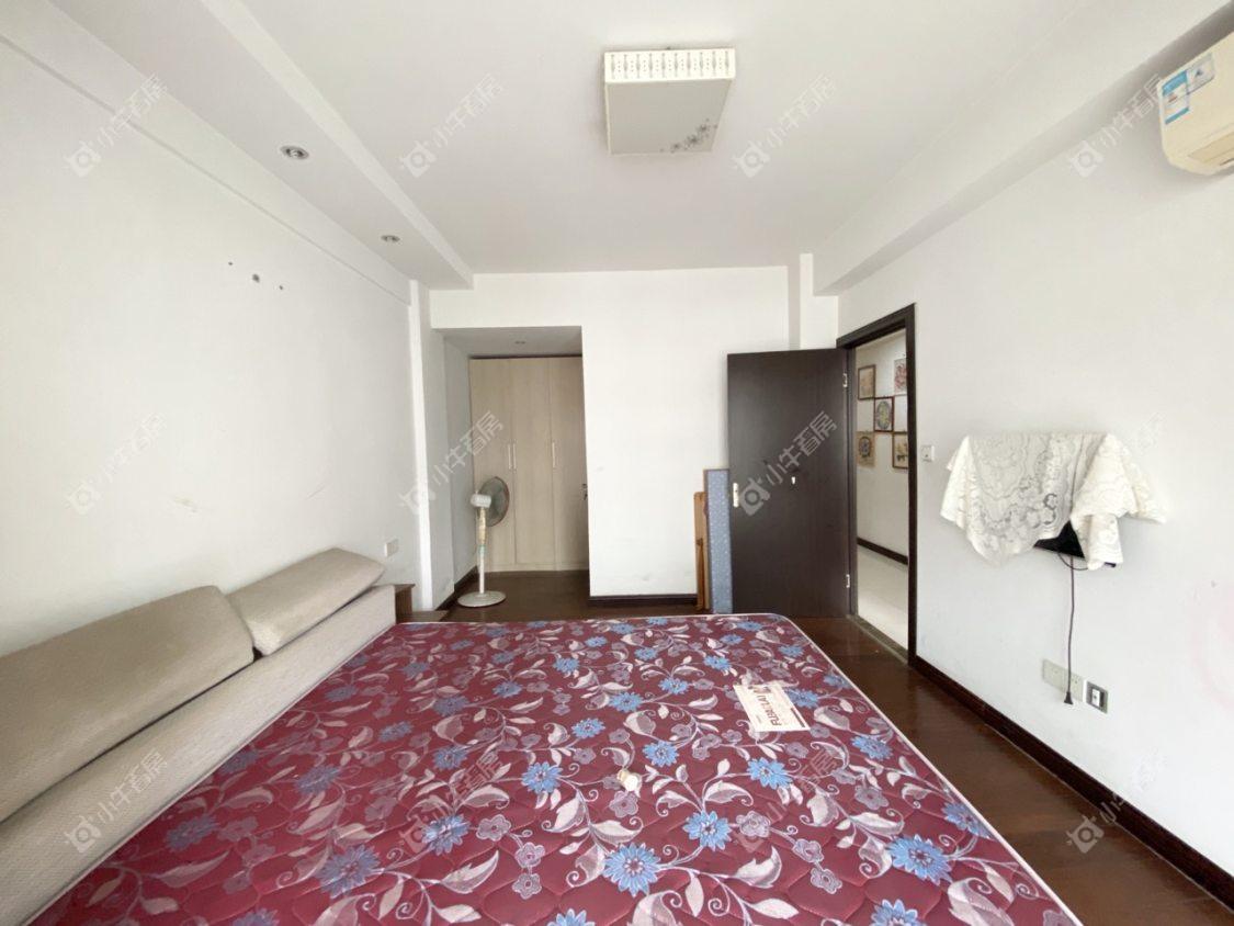 镇江凤翔花园在售二手房源室内图_小牛看房