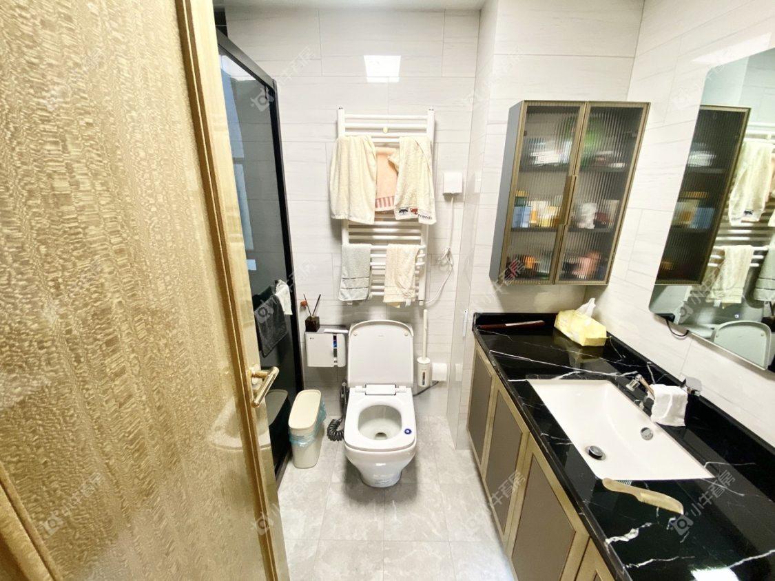 镇江红星天铂在售二手房源室内图_小牛看房