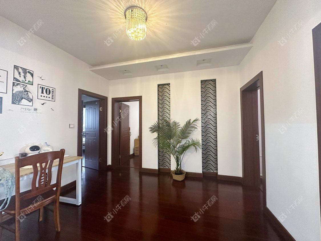 镇江凤翔花园在售二手房源室内图_小牛看房