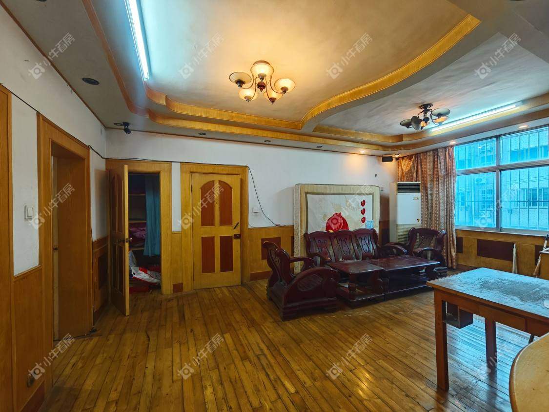 镇江丹桂园北区在售二手房源室内图_小牛看房