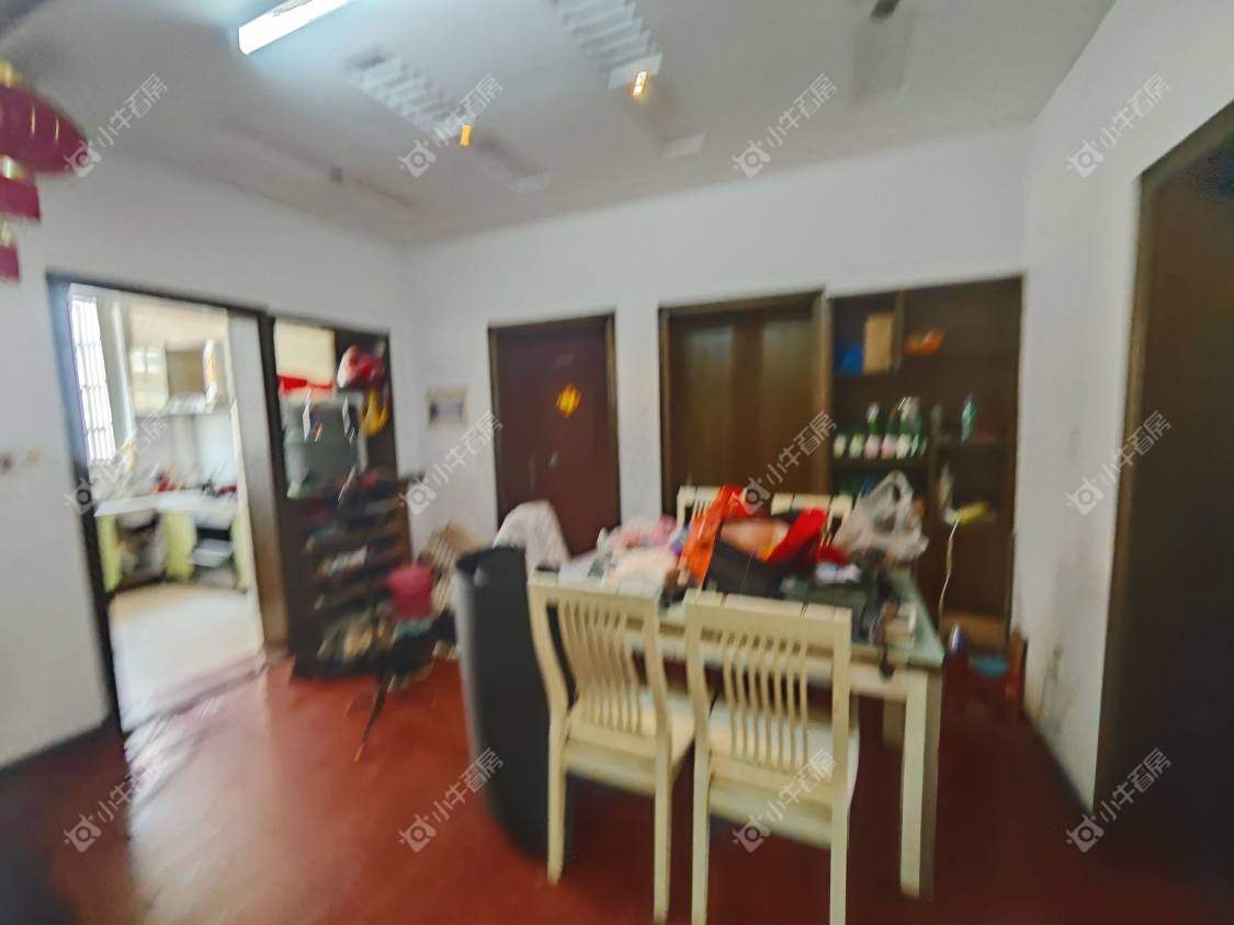 镇江华云公寓在售二手房源室内图_小牛看房