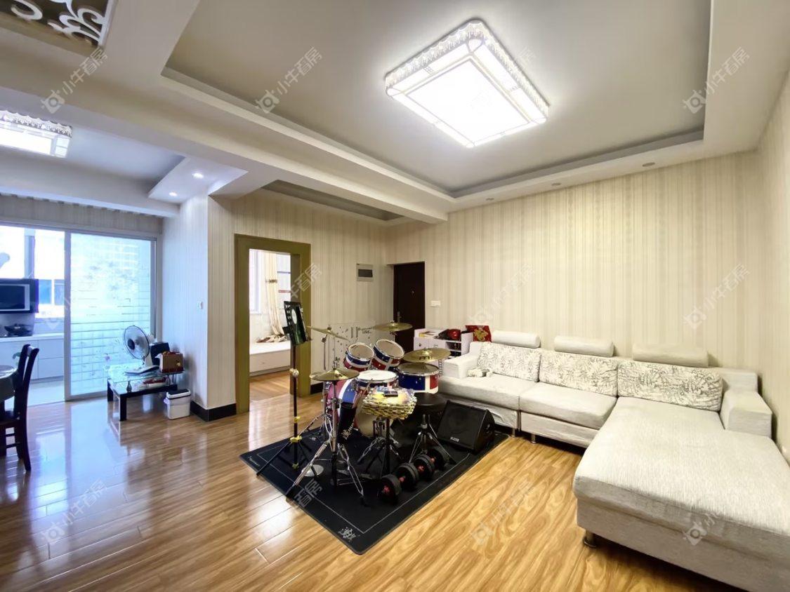 镇江东方苑在售二手房源室内图_小牛看房