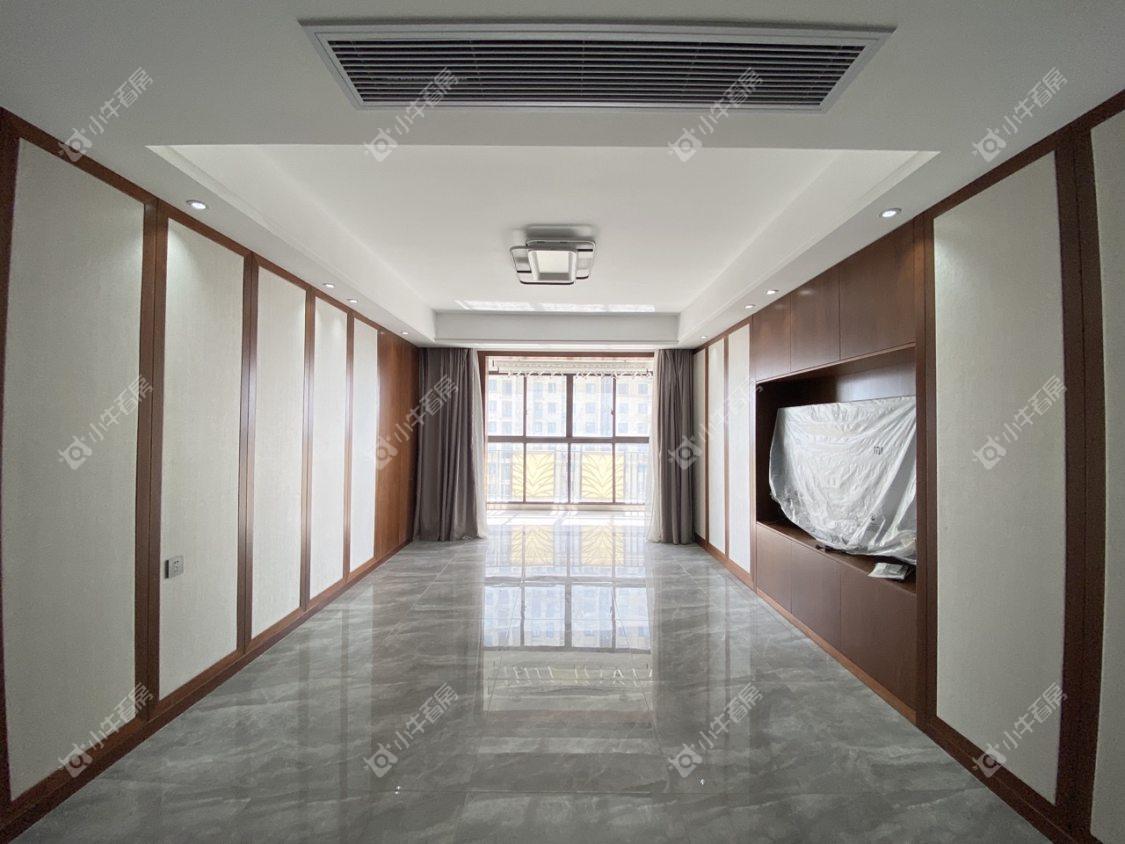 镇江信达香堤国际在售二手房源室内图_小牛看房