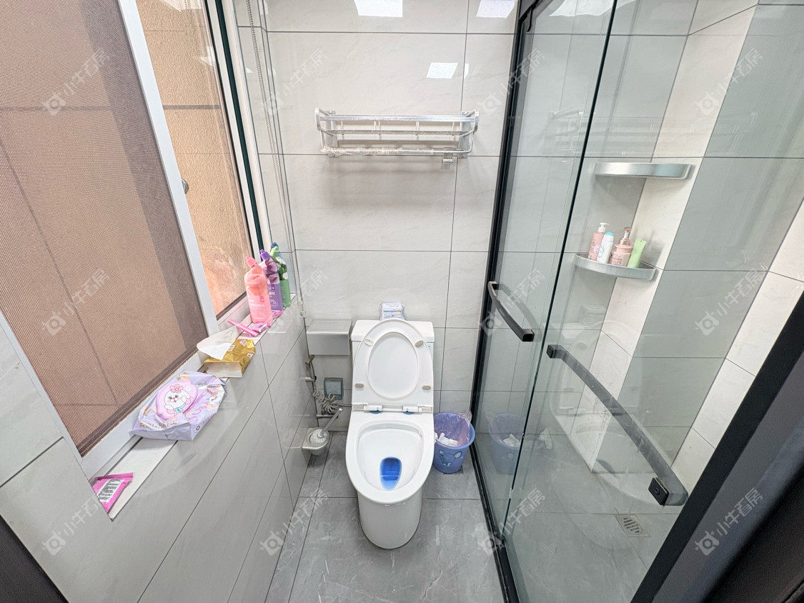 镇江粤港臻园在售二手房源室内图_小牛看房